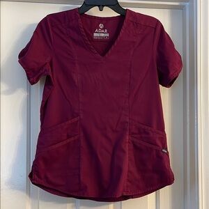 Adar Women's Burgundy scrub Top size S